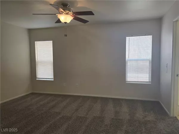 5136 Zoroaster ST, Las Vegas, NV 89148