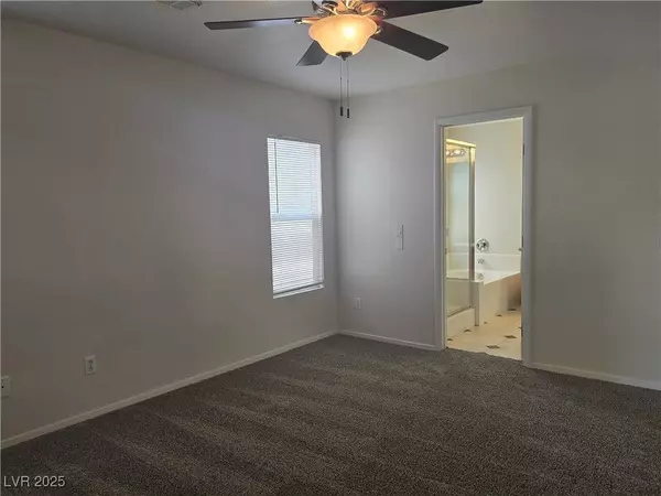 5136 Zoroaster ST, Las Vegas, NV 89148