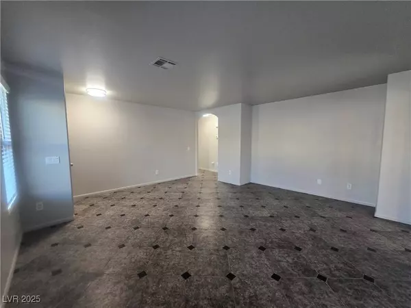 6574 First View AVE, Las Vegas, NV 89142