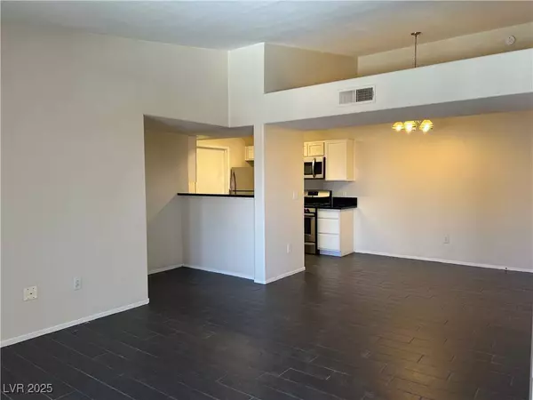 950 Seven Hills DR #1721, Henderson, NV 89052