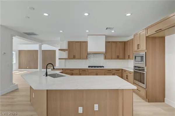 5817 Christine Falls AVE, Las Vegas, NV 89130