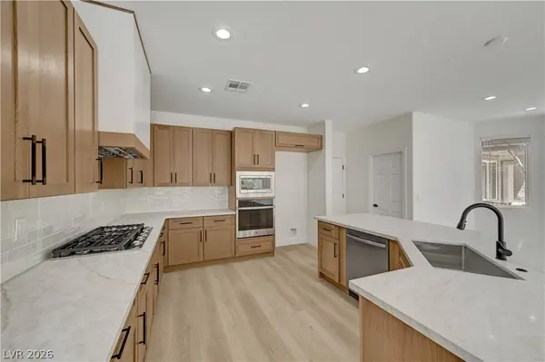 5817 Christine Falls AVE, Las Vegas, NV 89130