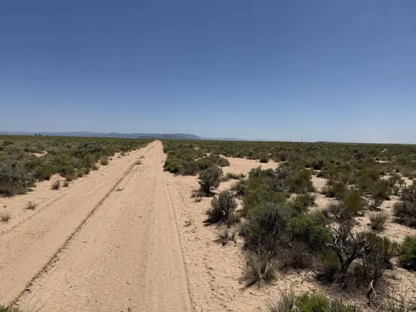 E-0727-0001-0002, Beryl, UT 84714