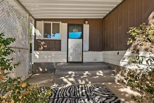 160 W 380 N, La Verkin, UT 84745