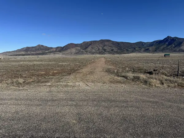 5.03acre w/ Well and Wtr Right, Newcastle, UT 84756