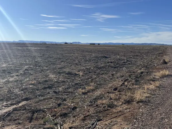 5.03acre w/ Well and Wtr Right, Newcastle, UT 84756