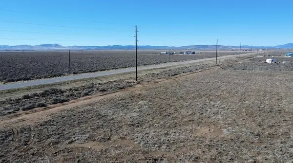 0.79ac w/ Well and 0.5 AF, Beryl, UT 84714