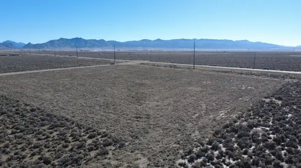 0.87ac w/ Well and 0.5 AF, Beryl, UT 84714