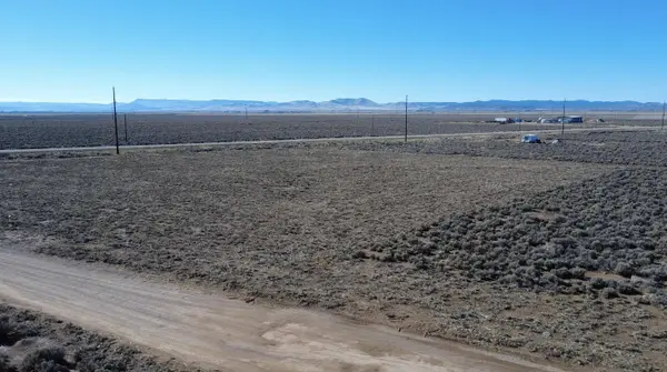 0.87ac w/ Well and 0.5 AF, Beryl, UT 84714
