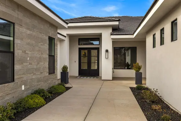 4104 S BENTLEY RD, St George, UT 84790