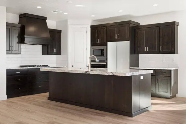 31 W Camino Oso DR, Washington, UT 84780