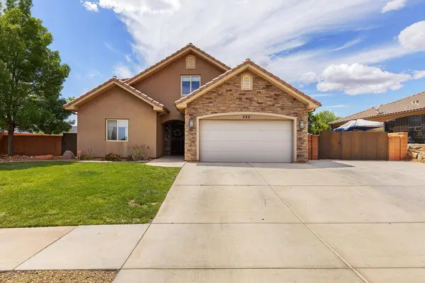 225 N FALCON CT, Ivins, UT 84738