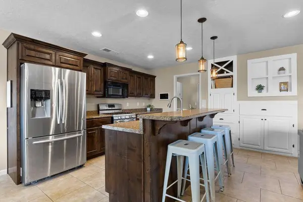 225 N FALCON CT, Ivins, UT 84738