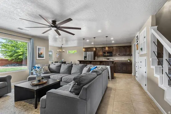 225 N FALCON CT, Ivins, UT 84738