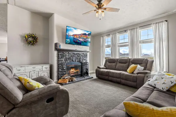 821 E 3250 N, Newcastle, UT 84756