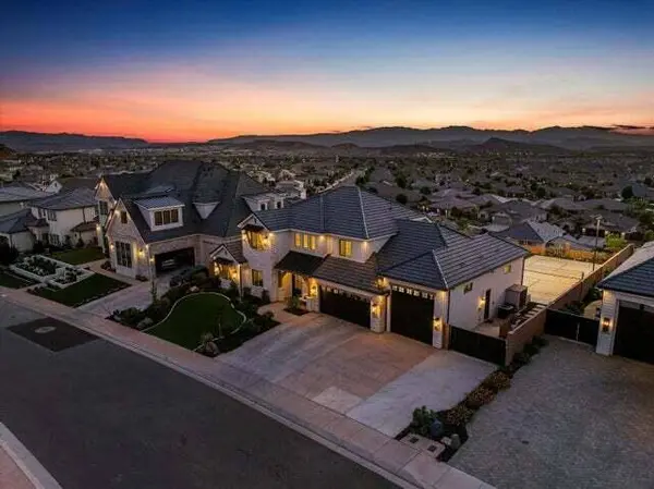 3262 S TALLOW TREE DR, St George, UT 84790