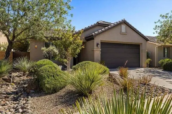 2577 E Hilltop Ledge DR, Washington, UT 84780
