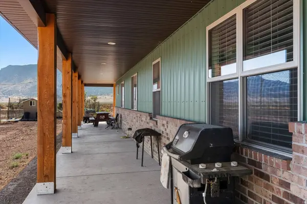 914 E 2800 N, Newcastle, UT 84756