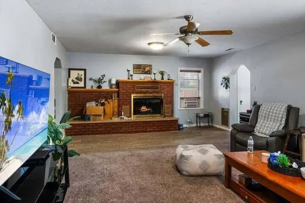 67 S Center ST, Enterprise, UT 84725