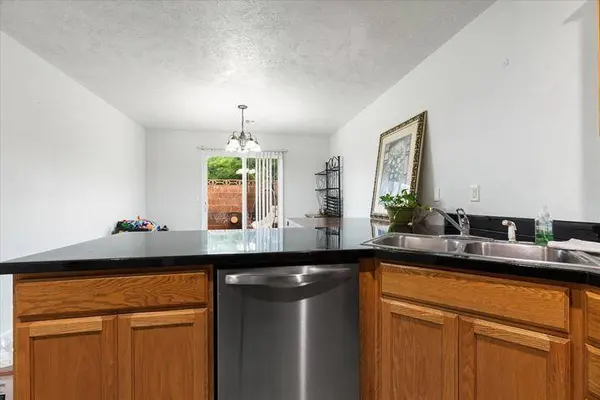 1028 W 180 S, Hurricane, UT 84737