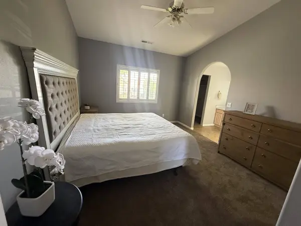 64 N 2000 E, St George, UT 84790