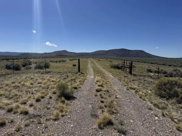 20 Ac #E-1727-0002-0001-011, Beryl, UT 84714