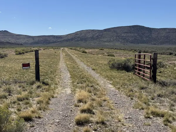 20 Ac #E-1727-0002-0001-011, Beryl, UT 84714
