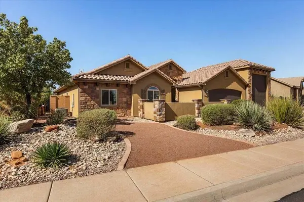 2644 S Wilson DR, Hurricane, UT 84737