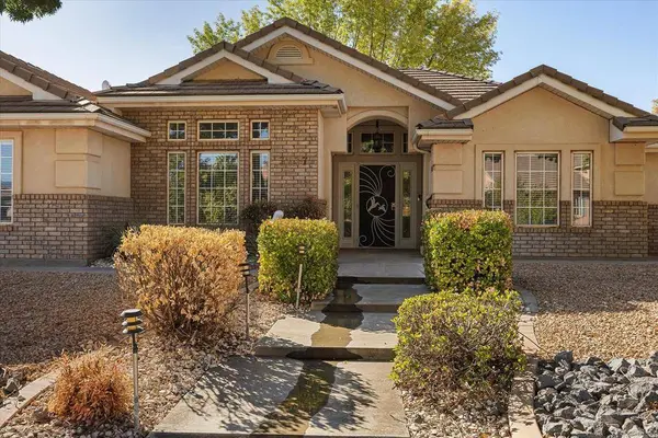 3437 Adobe DR, Santa Clara, UT 84765