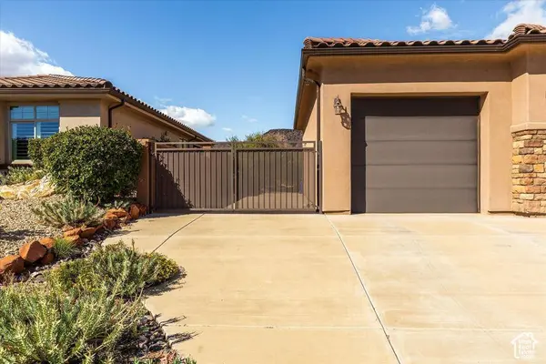 2087 N RESERVE PKWY, Washington, UT 84780