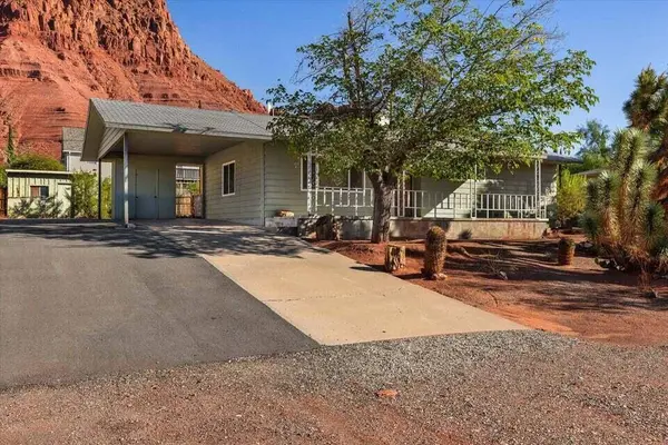 175 E 300 N, Ivins, UT 84738