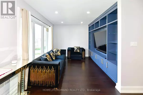 826 KROSNO BOULEVARD W, Pickering (bay Ridges), ON L1W1G9