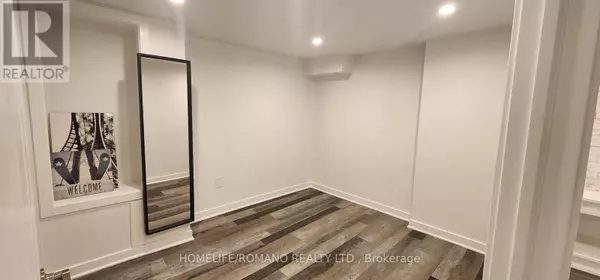 10 Hartley AVE #bsmt, Toronto (briar Hill-belgravia), ON M6E4E6