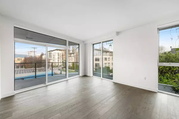 2888 Arbutus ST #302, Vancouver, BC V6J 0J1