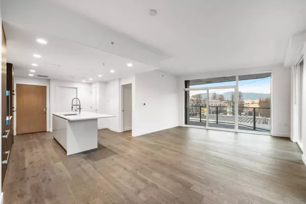 2888 Arbutus ST #302, Vancouver, BC V6J 0J1