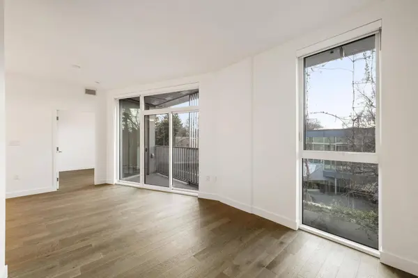 2888 Arbutus ST #307, Vancouver, BC V6J 0J1