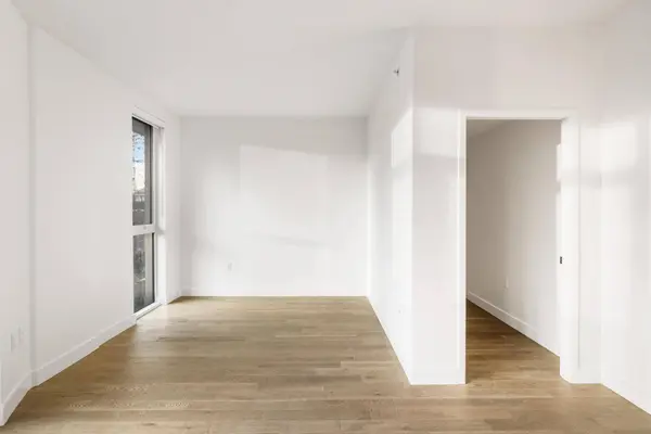 2888 Arbutus ST #307, Vancouver, BC V6J 0J1