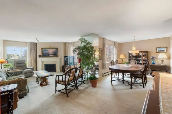 1442 Foster ST #111, White Rock, BC V4B 3X7