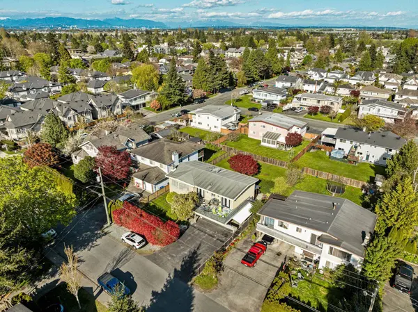 4686 54a ST, Ladner, BC V4K 2Z8