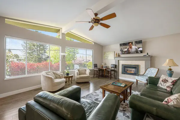 4686 54a ST, Ladner, BC V4K 2Z8