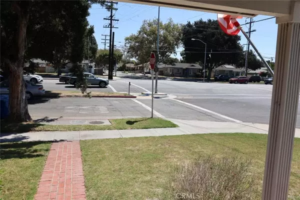 4703 N Bellflower, Long Beach, CA 90808