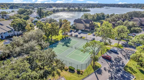 355 LAKEPOINTE DR #102, Altamonte Springs, FL 32701