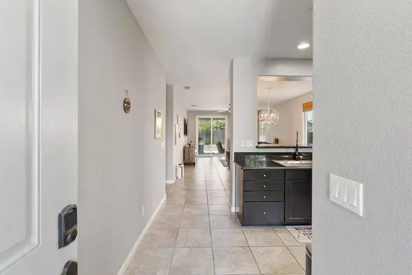 9421 Blue Mountain WAY, Sacramento, CA 95829