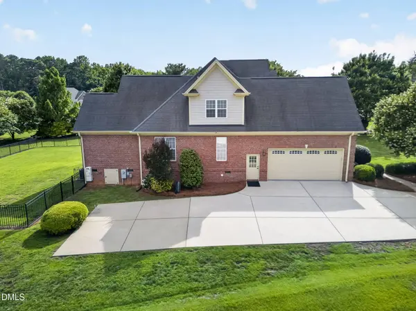 5717 Buteo Court, Fuquay Varina, NC 27526