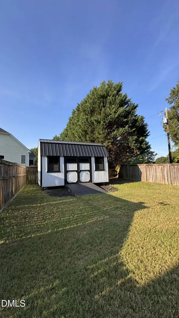 164 Sherman Pines DR, Fuquay Varina, NC 27526