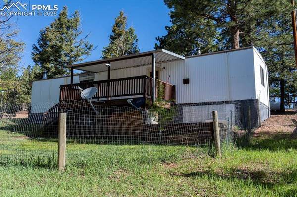 310 Blossom RD, Woodland Park, CO 80863