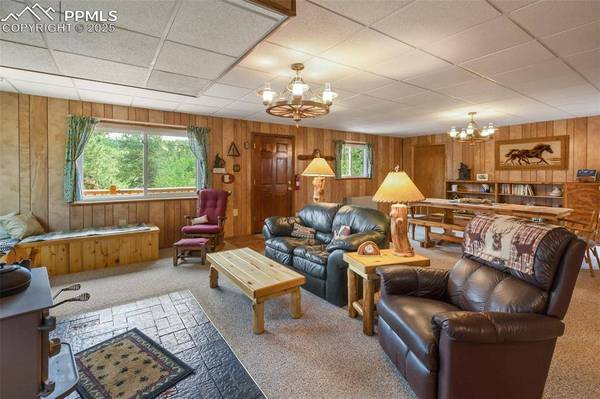 215 Valley DR, Florissant, CO 80816