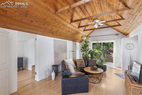 426 Corona AVE, Palmer Lake, CO 80133