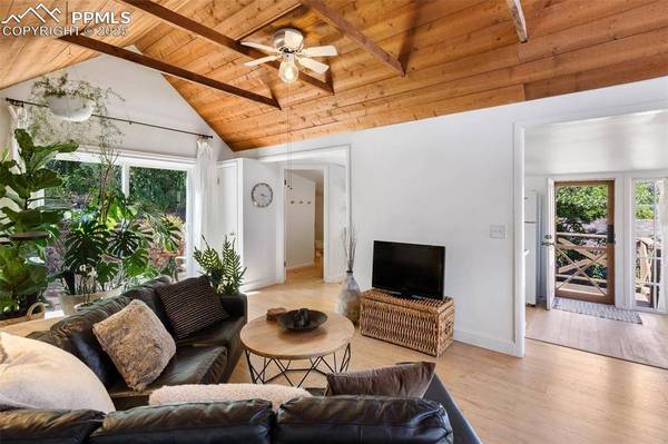 426 Corona AVE, Palmer Lake, CO 80133