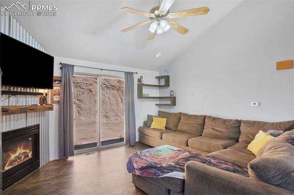 181 Valley LN, Woodland Park, CO 80863